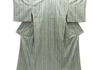 縞に菱模様織出し手織り紬着物
